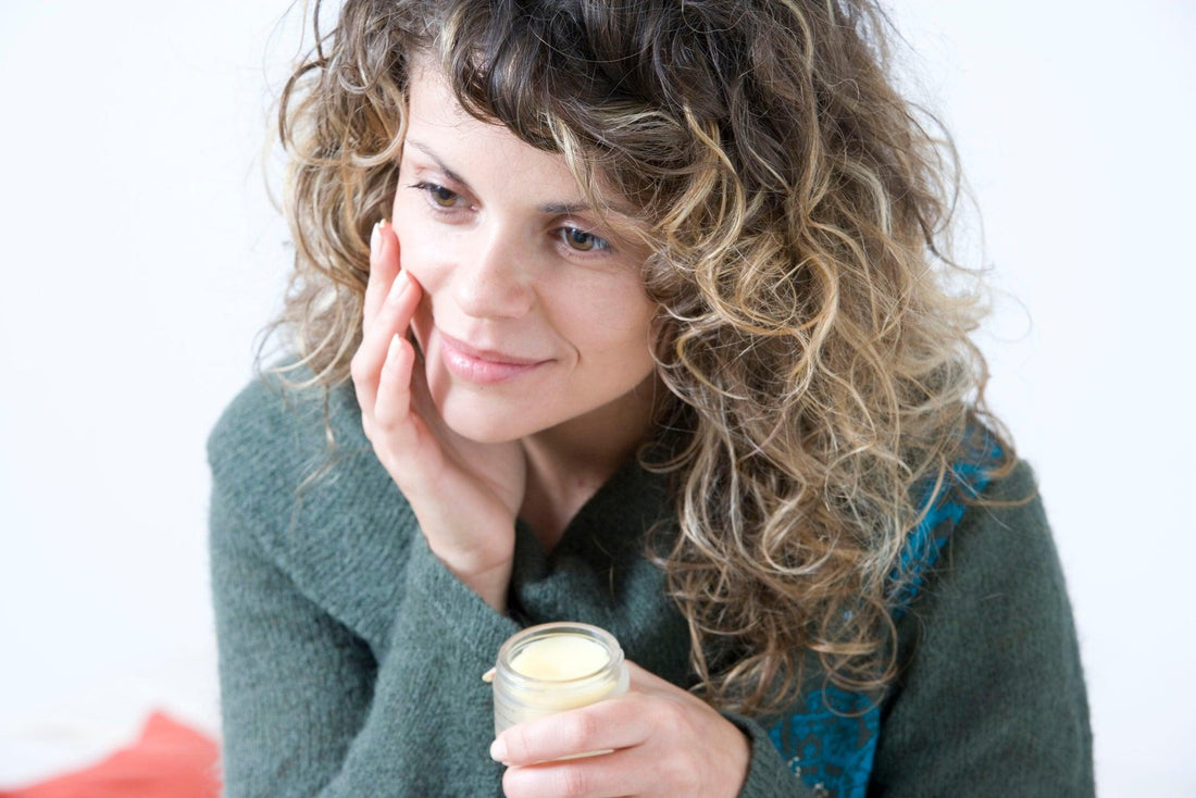What is Dry Skin? Understanding This Skin Type - OZNaturals