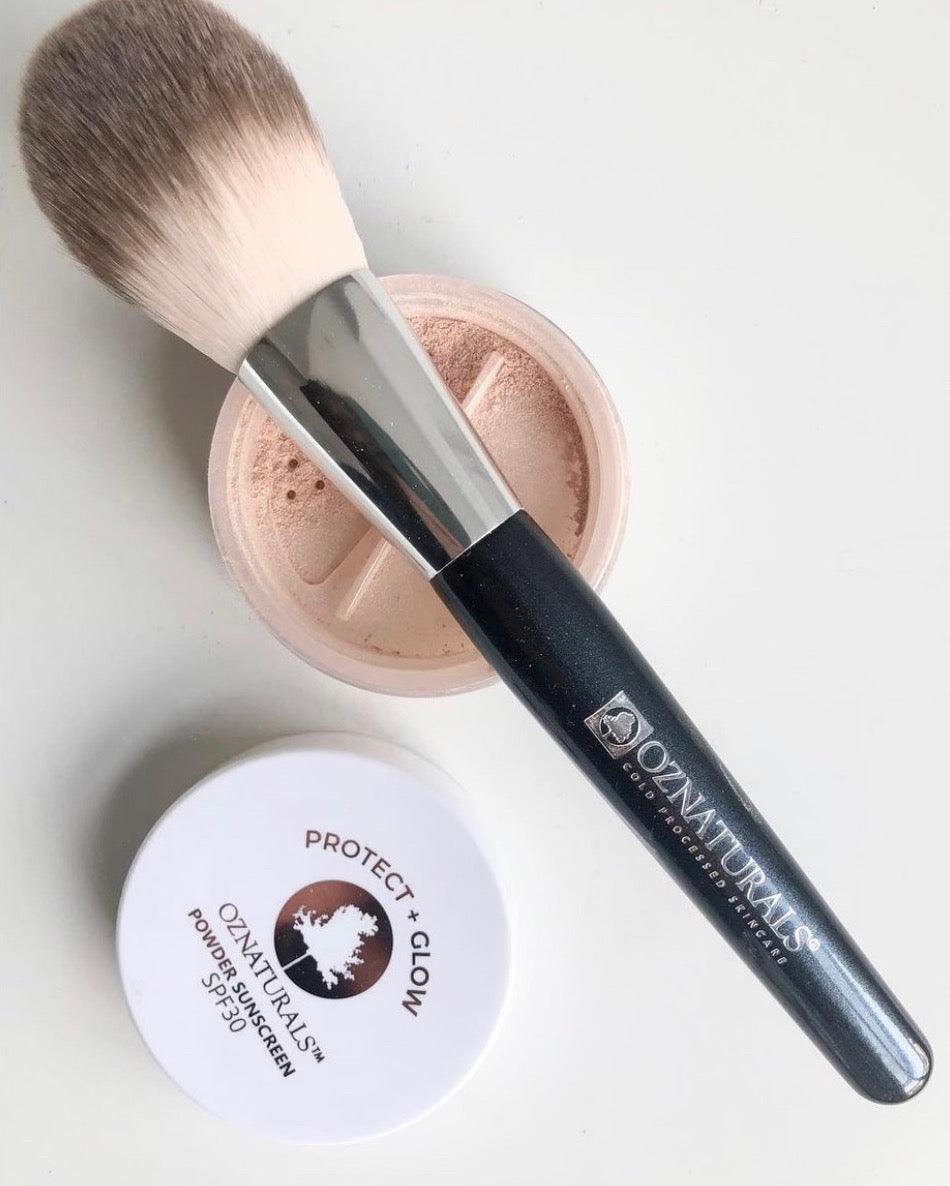 SOFT POWDER BRUSH - OZNaturals