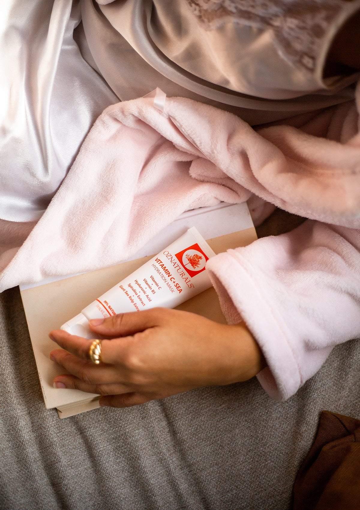 VITAMIN C + SEA MASK (HYDRATION) - BEST BY DATE REACHED — 03/31/2023 - OZNaturals